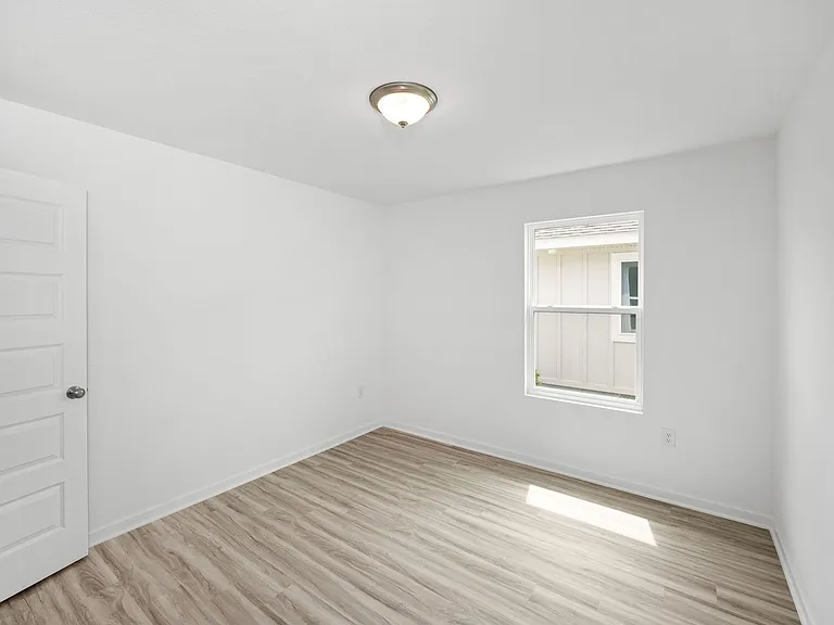 22096 Aleutian Ave — Photo 34