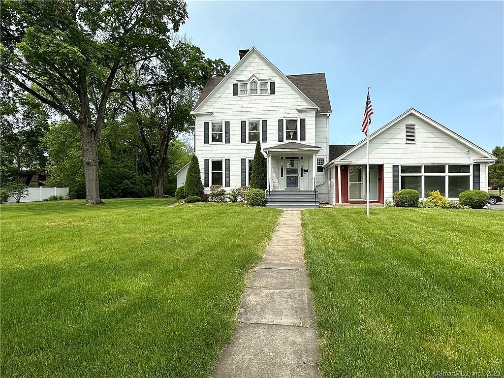 40 Center St, Windsor Locks, CT 06096 Zillow