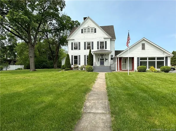 40 Center Street, Windsor Locks, CT 06096