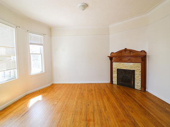 3rd image of 209 Woodworth Ave Floor 2