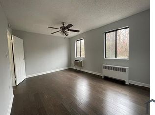 4729 1st St SW APT 301, Washington, DC