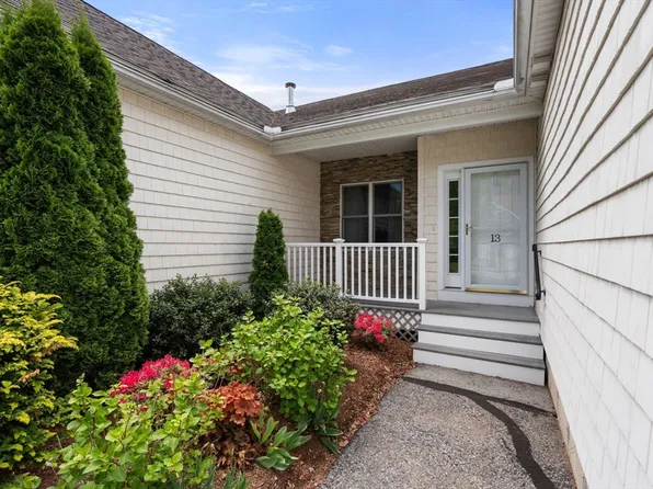 13 Edward St Unit 13, Leicester, MA 01524