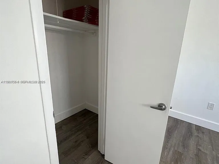 462 Golden Isles Dr #202 — Photo 11