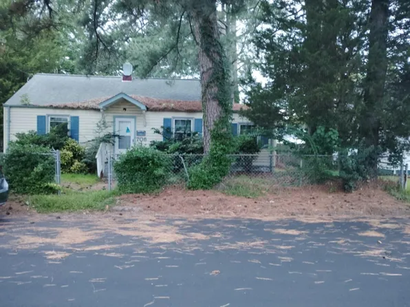 706 Grove St, Hampton, VA 23664