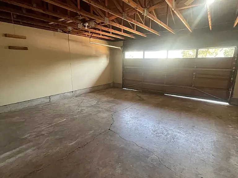 3869 N Clarey St — Photo 16