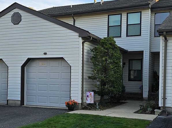 822 Poplar Ct #822
