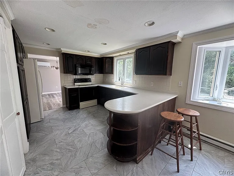 110 Lake Country Dr — Photo 18