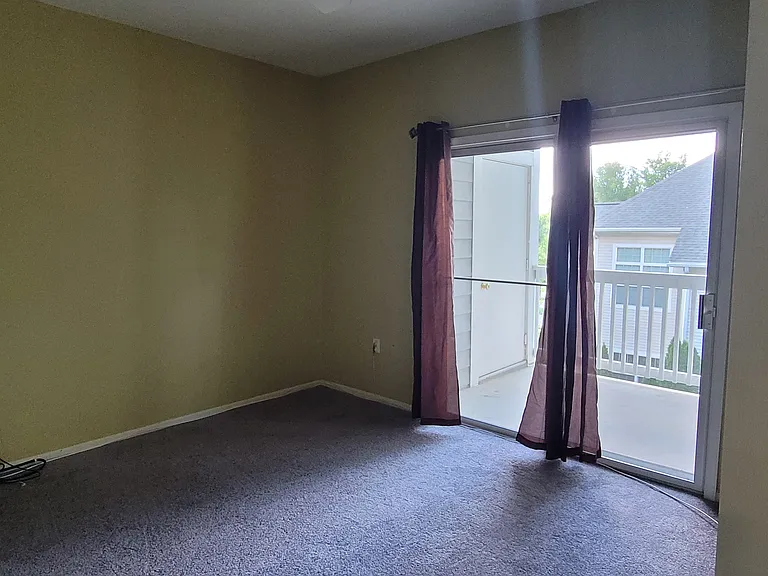 8710 Groffs Mill Dr #8710 — Photo 11
