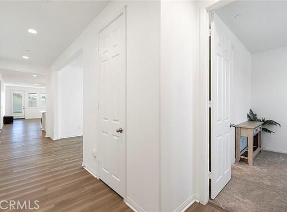 5th image of 39598 Lupine Dr