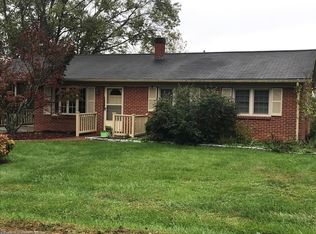 408 Enfield Rd, Lexington, VA 24450