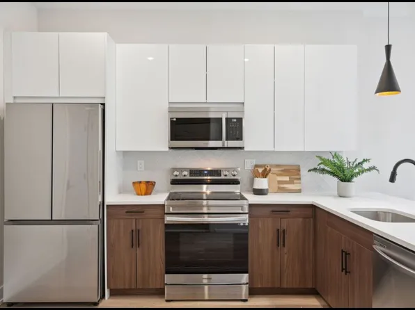 722 W Thompson St #207, Philadelphia, PA 19122