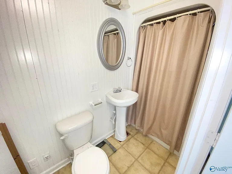 2415 Bonita Dr SW — Photo 27