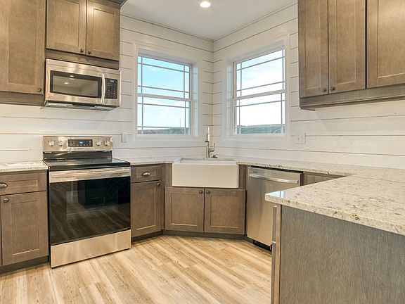 5th image of 3037 Bridgewater Blvd