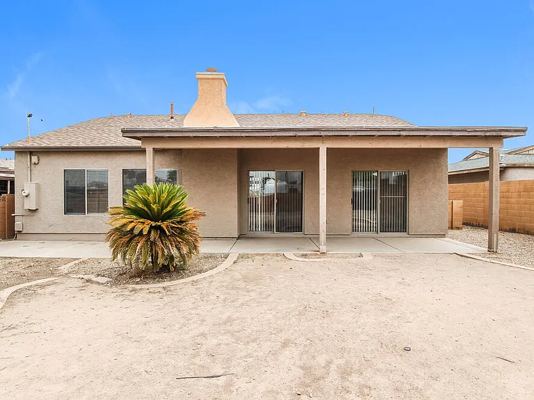 1211 E Winter Dr — Photo 16