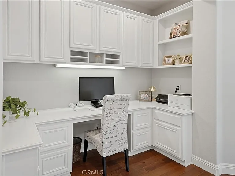 24231 Blossom Ct — Photo 28