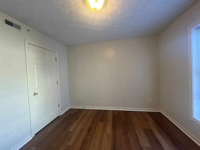 749 Garrison Ave — Photo 17
