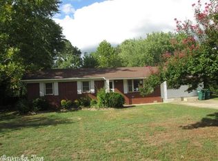 2070 Keathley Dr, Conway, AR 72032