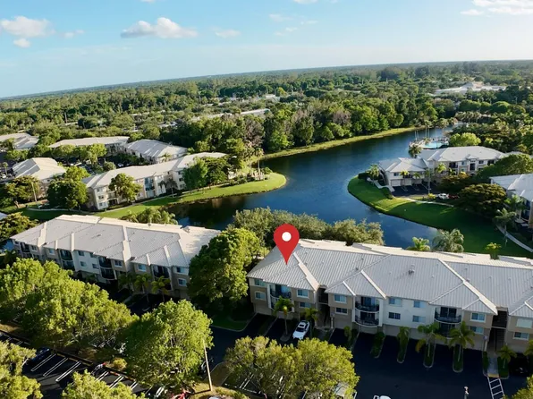 500 Crestwood Court N #504, Royal Palm Beach, FL 33411