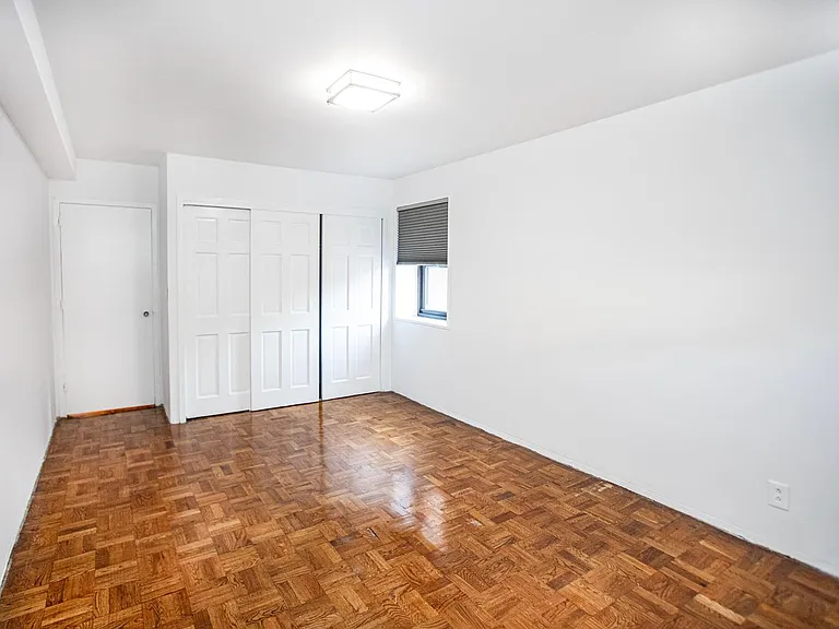 208 Anderson St #S2F — Photo 8