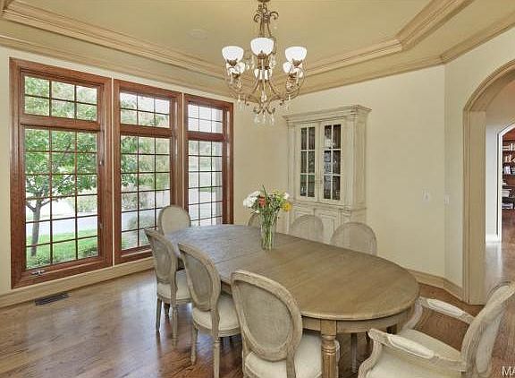 3rd image of 602 Morel Ct