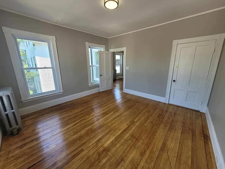 51 Ash St #1 — Photo 9