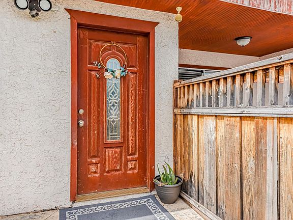 5th image of 10285 Chrisland Ct