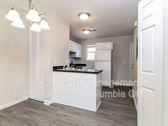 4th image of 3800 Plowden Rd Unit D4