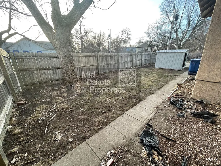 801 W 5th Ave — Photo 17