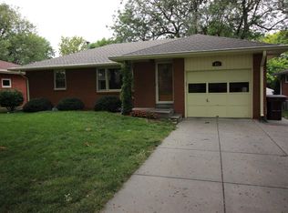 815 El Avado Ave, Lincoln, NE 68504