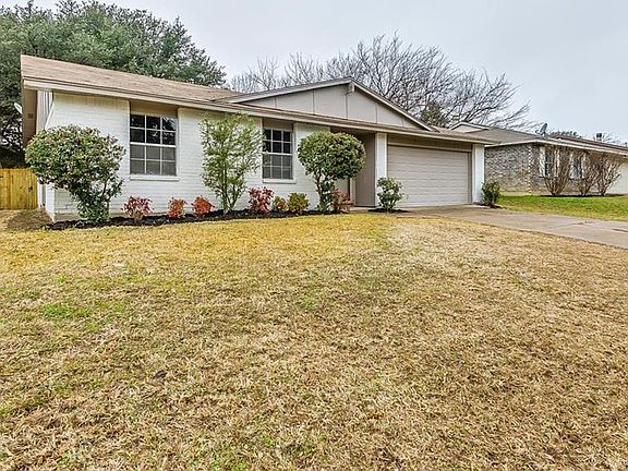 2nd image of 624 McKown Dr