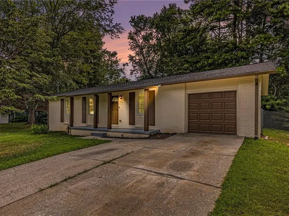 5312 Westford Cir, Atlanta, GA 30349