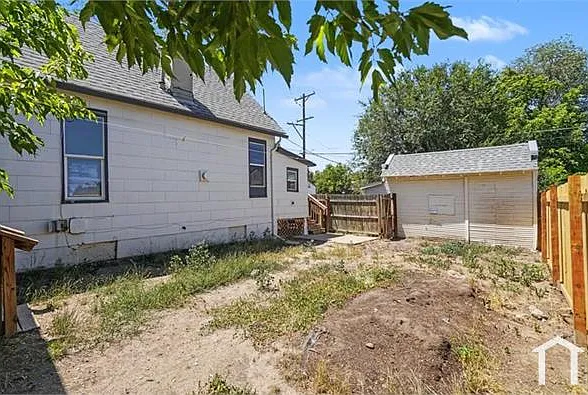 703 Meade St — Photo 21