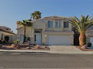 7724 Robinglen Ave, Las Vegas, NV 89131