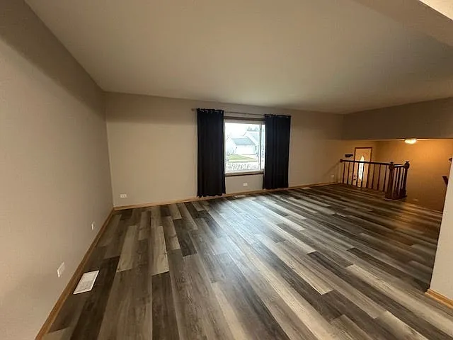 590 Alice Pl — Photo 2