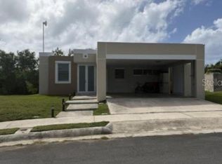 457 Monte De Los Olivos, Naguabo, PR 00718