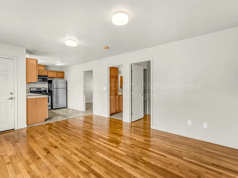 1178 8th St #5 — Photo 4