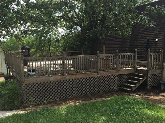 3rd image of 108 Mohican Ln