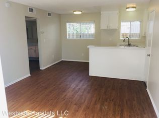 25016 Walnut St APT 12, Santa Clarita, CA 91321