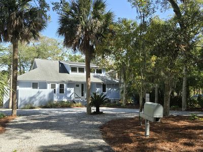 128 Sea Otter Ln, Saint Helena Island, SC, 29920
