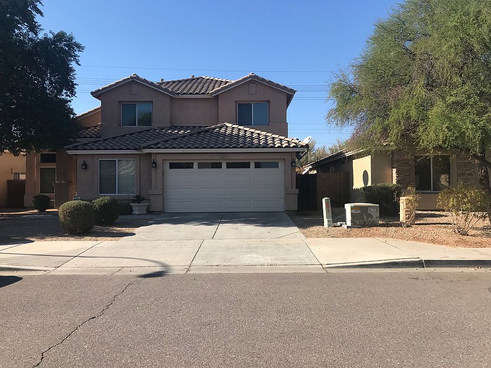 2nd image of 2304 S 66th Ln