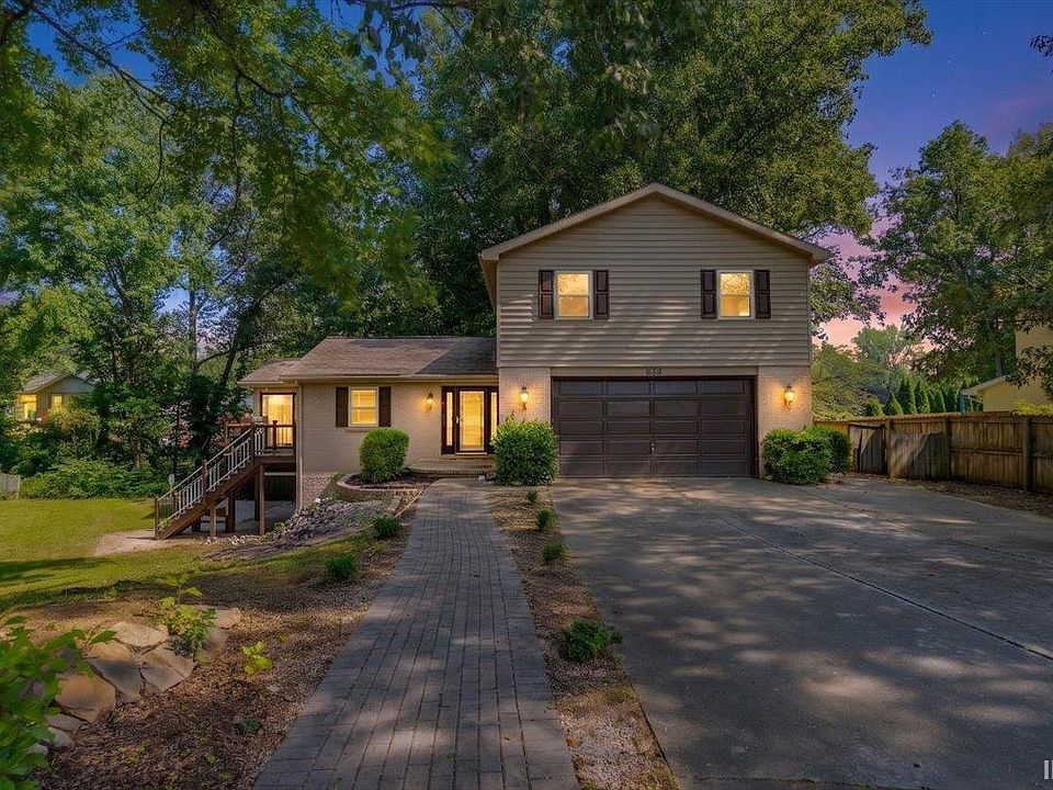 1st image of 624 Forest Park Dr