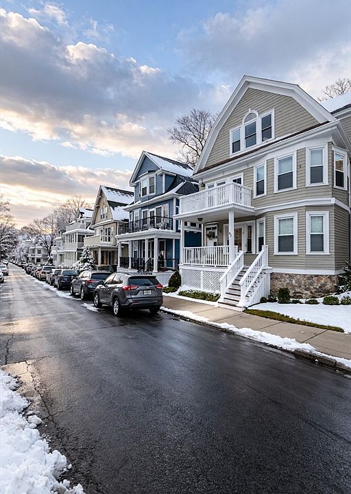 1st image of 40 Alpha Rd #2