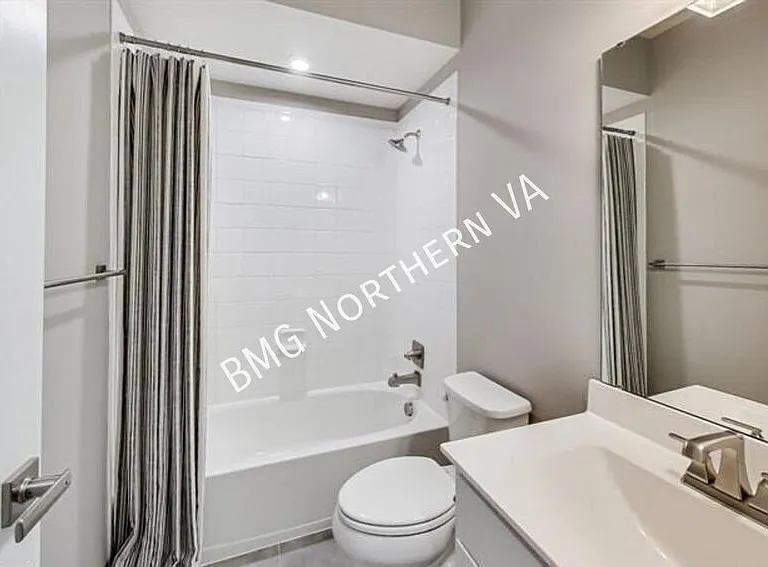 4511 Joseph Bristow Ln — Photo 24