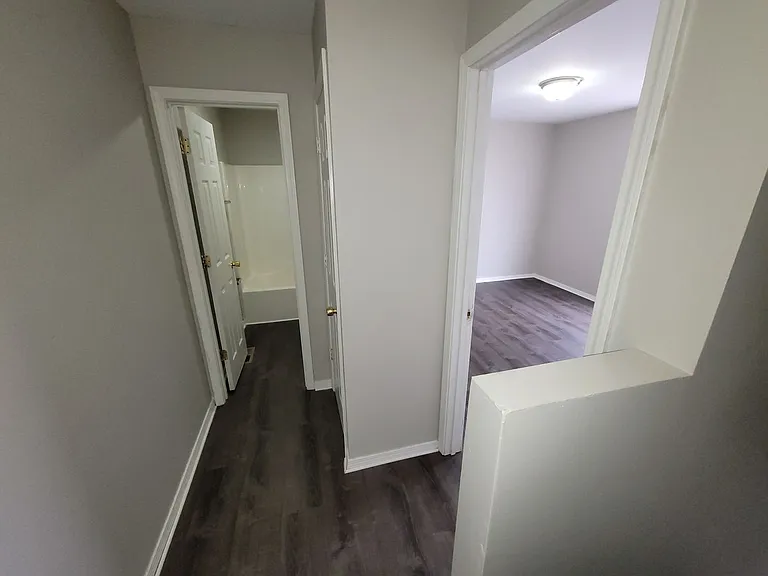 745 Wabash St — Photo 10