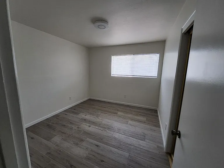 2801 El Berrendo Ave — Photo 7