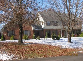 3141 Woodfield Dr, Kokomo, IN 46902