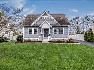 7 Old Colony Rd, Old Saybrook, CT 06475