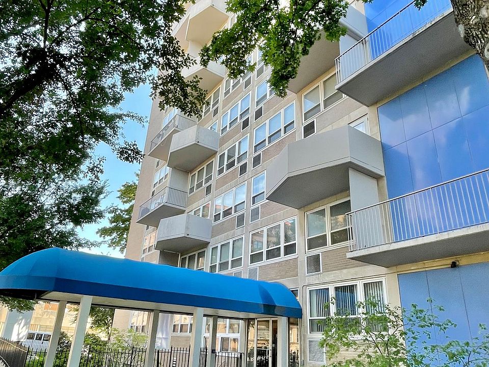 1st image of 210 N 17th St Unit 709