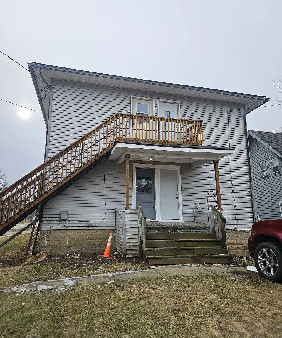 1 bed, 2240 sqft, $650 — Photo 1