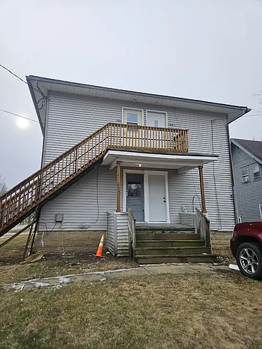 419 1/2 1st St NE Photo 1